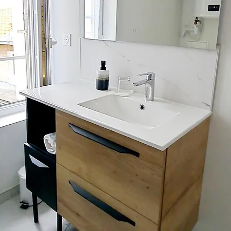 La Porte Bleue - Juste Renove - Tres Propre - Grand Confort - Lumineux - Calme - Centre Historique